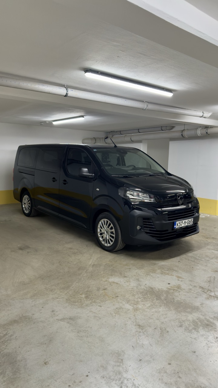 Peugeot Traveller